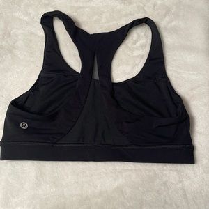 Lulu lemon sports bra